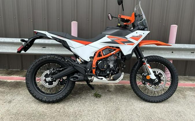 2026 KTM Adventure 390 R
