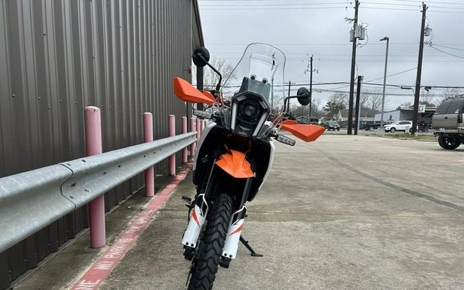 2026 KTM Adventure 390 R
