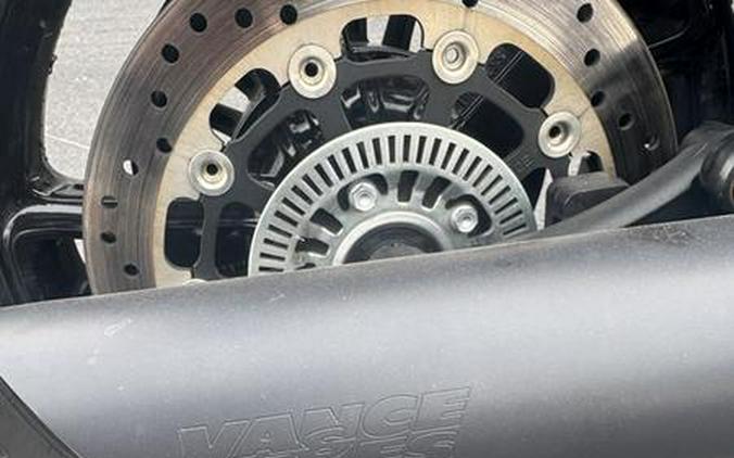 2020 Indian Motorcycle® Scout® Bobber ABS Thunder Black Smoke