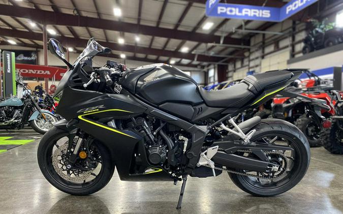 2026 Honda CBR650R E-Clutch