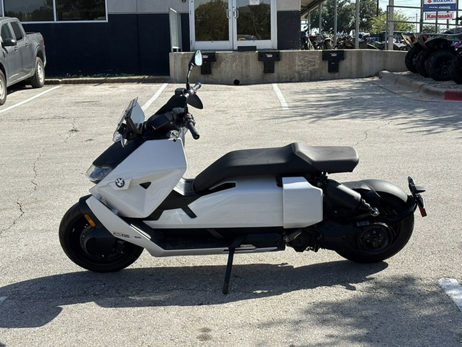 2023 BMW CE 04 Light White