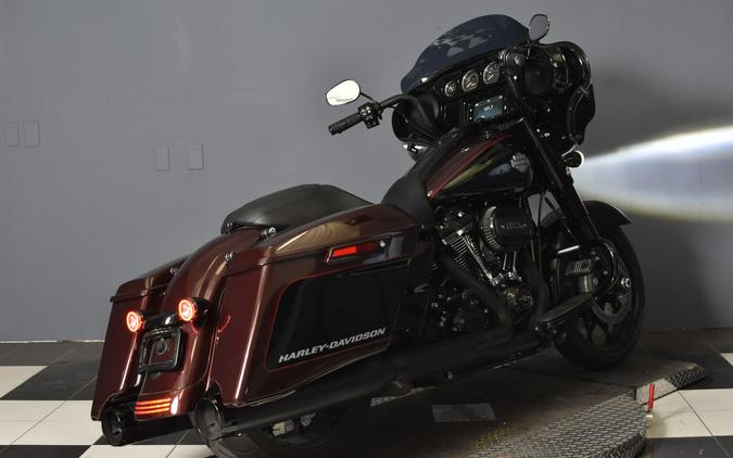 2022 Harley-Davidson Street Glide Special Midnight Crimson/Vivid Black FLHXS