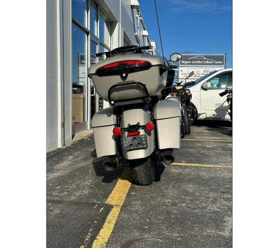 2023 Indian Motorcycle PURSUIT DARK HORSE