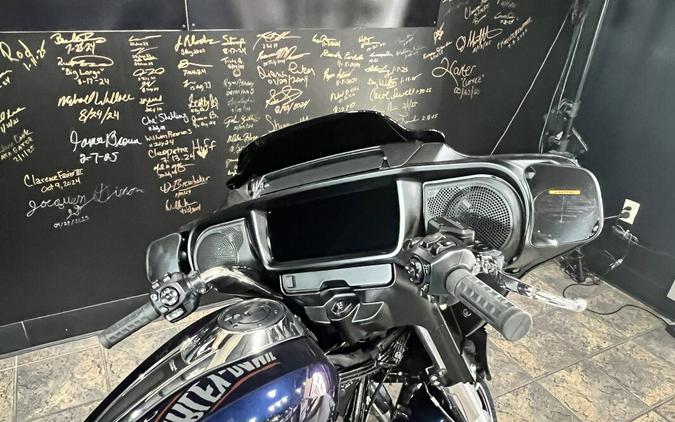 2025 Harley-Davidson® Street Glide® Mystic Shift