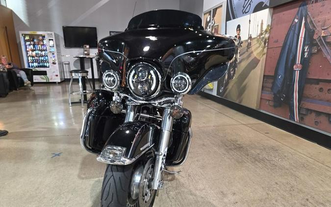 2013 Harley-Davidson FLHTK - Electra Glide Ultra Limited
