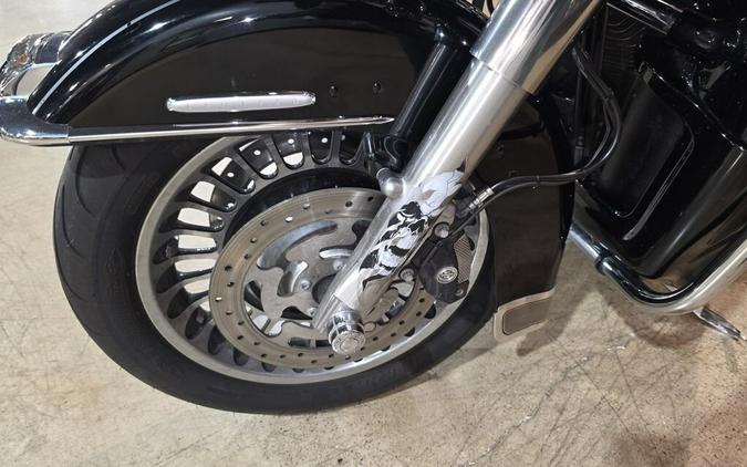 2013 Harley-Davidson Electra Glide Ultra Limited FLHTK