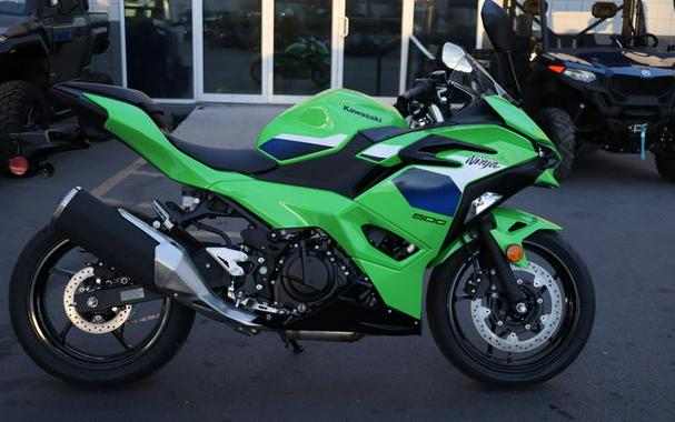 2026 Kawasaki Ninja® 500 SE ABS