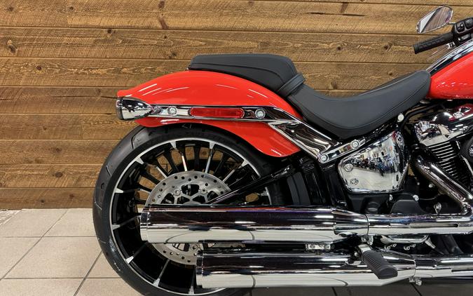 2026 Harley-Davidson® Breakout® Blood Orange Chrome Trim FXBR