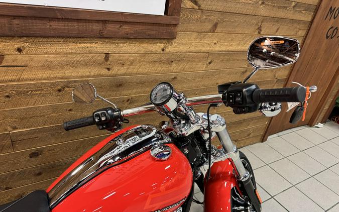 2026 Harley-Davidson® Breakout® Blood Orange Chrome Trim FXBR
