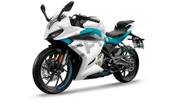 2023 CFMOTO 300SS BLACK