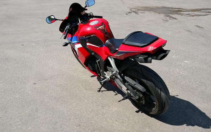 2022 HONDA CBR600RR