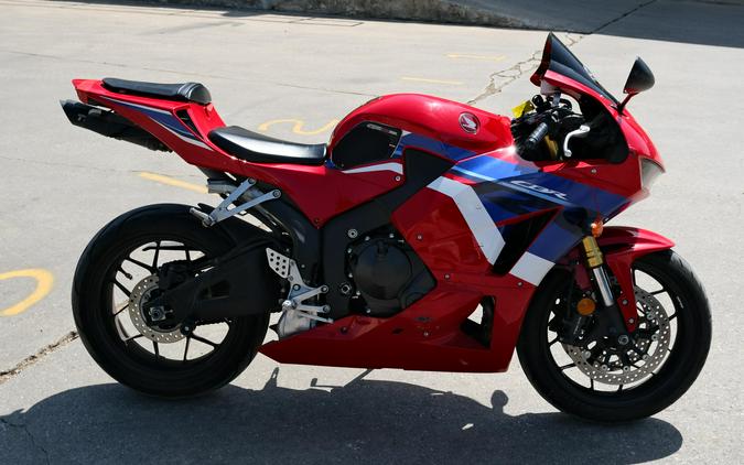 2022 HONDA CBR600RR