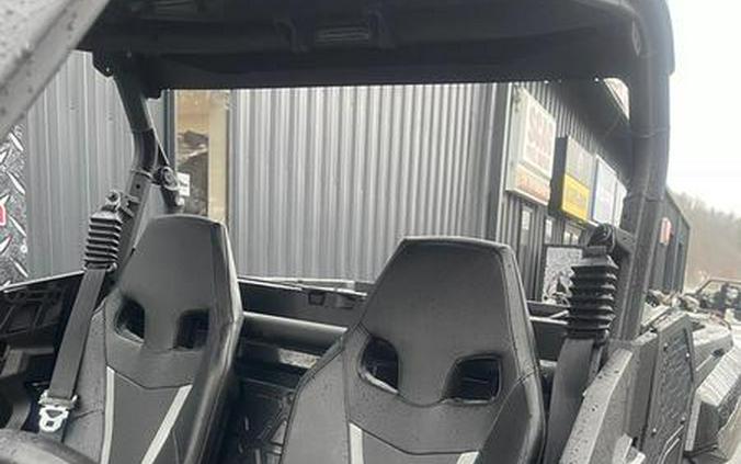 2026 Can-Am® Commander XT 700