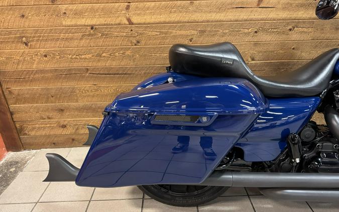 2023 Harley-Davidson® Road King® Special Bright Billiard Blue FLHRXS