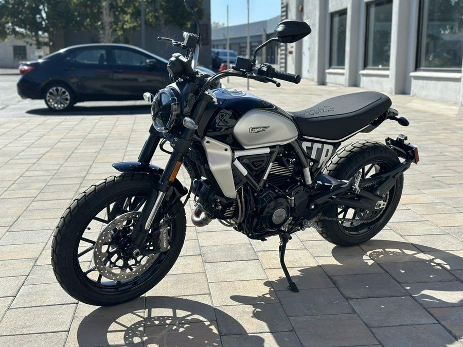 2024 Ducati Scrambler Icon (2G) Black