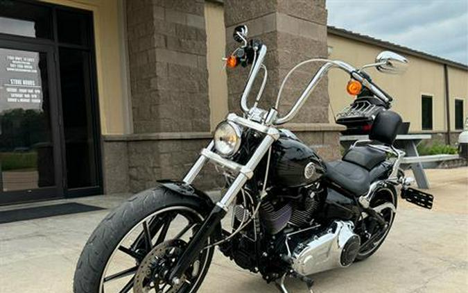 2015 Harley-Davidson BREAKOUT