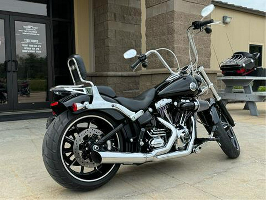 2015 Harley-Davidson BREAKOUT