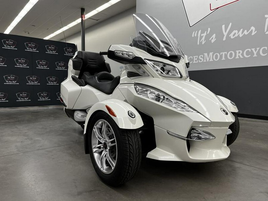 2011 Can-Am® SPYDER RTS LIMITED