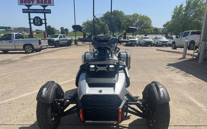 2025 Can-Am Canyon? XT