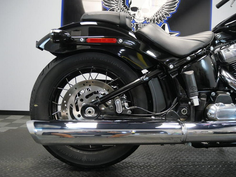 2025 Harley-Davidson® FXBB - Street Bob®