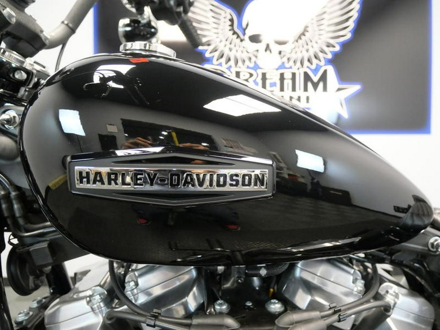 2025 Harley-Davidson® FXBB - Street Bob®