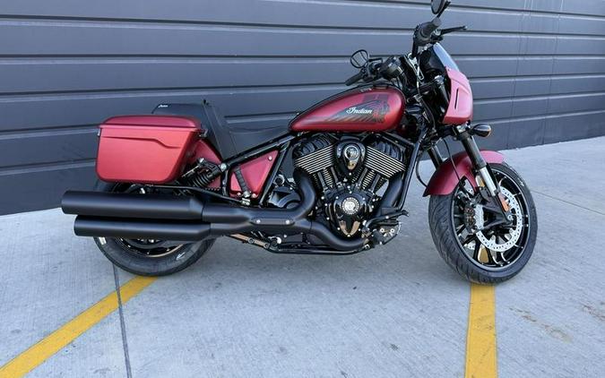 2025 Indian Motorcycle® Sport Chief RT Sunset Red Smoke