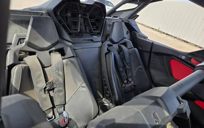 2026 CAN-AM MAVERICK R MAX X 999T DCT