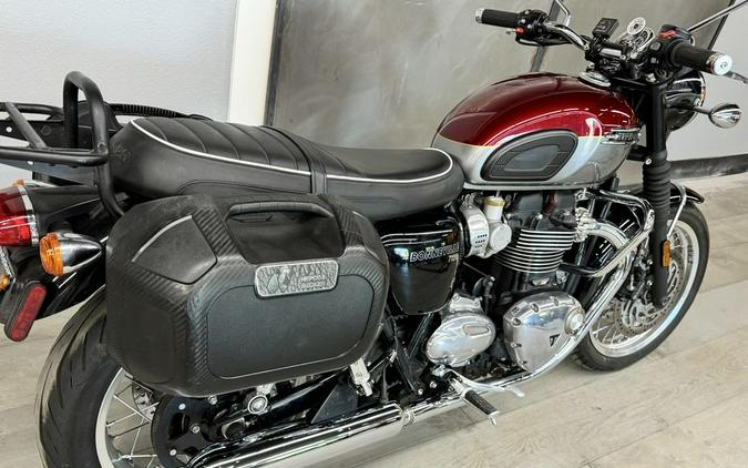 2022 Triumph Bonneville T120 Cordovan Red/Silver Ice