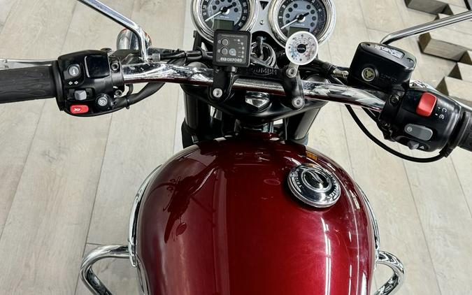 2022 Triumph Bonneville T120 Cordovan Red/Silver Ice