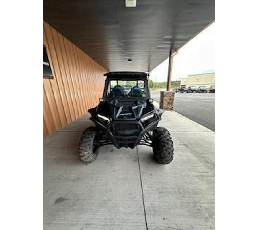 2022 Polaris Industries RZR XP 1000 Premium Black Pearl