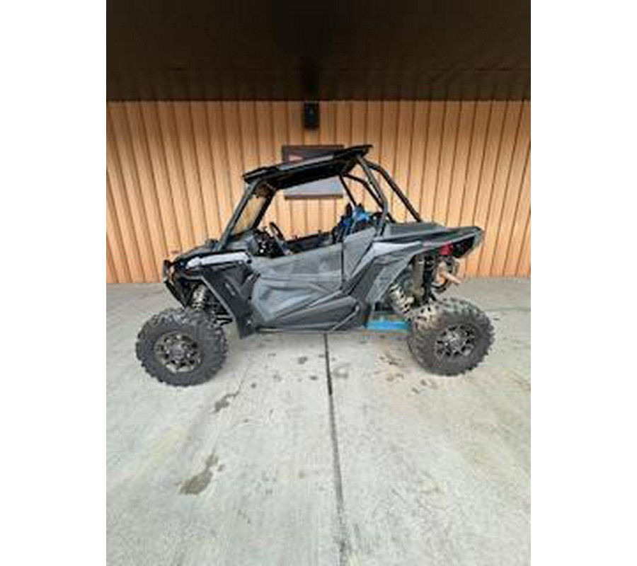 2022 Polaris Industries RZR XP 1000 Premium Black Pearl