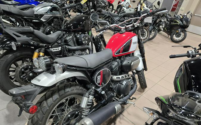 2017 YAMAHA SCR950