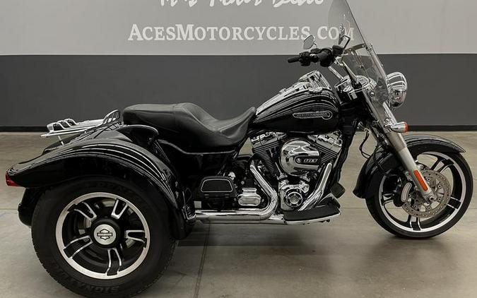 2016 Harley-Davidson® FLRT - Freewheeler®