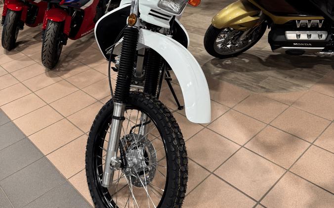 2025 HONDA XR 650L