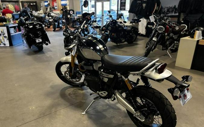 2023 Triumph Scrambler 1200 XE Chrome Edition Brooklands Green