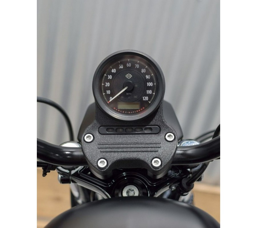 2014 Harley-Davidson XL883N - Sportster Iron 883