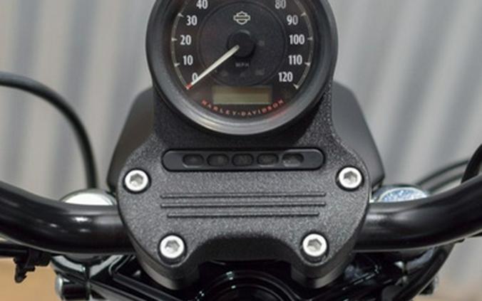 2014 Harley-Davidson XL883N - Sportster Iron 883