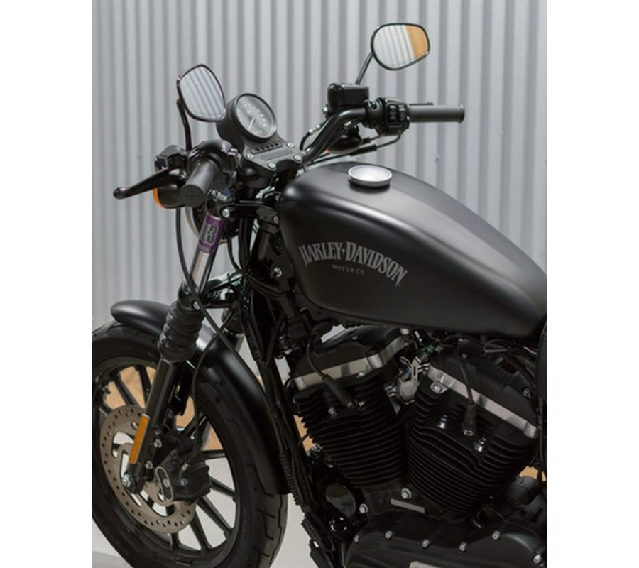2014 Harley-Davidson XL883N - Sportster Iron 883