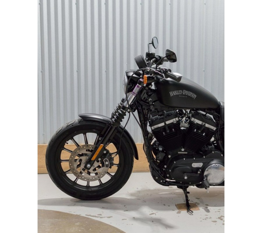 2014 Harley-Davidson XL883N - Sportster Iron 883