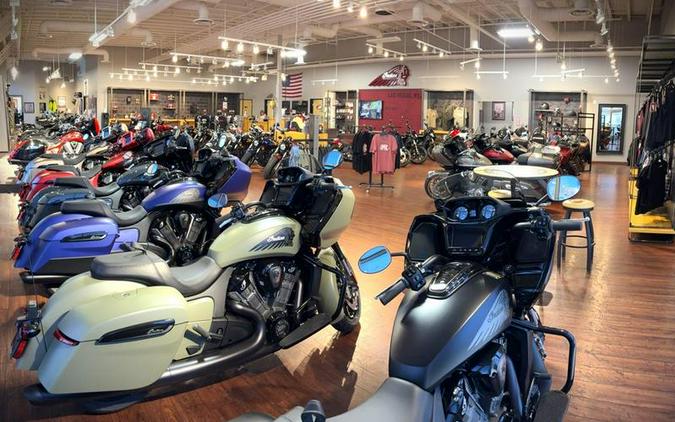 2025 Indian Motorcycle® Scout® Sixty Bobber Limited Ghost White Metallic Smoke