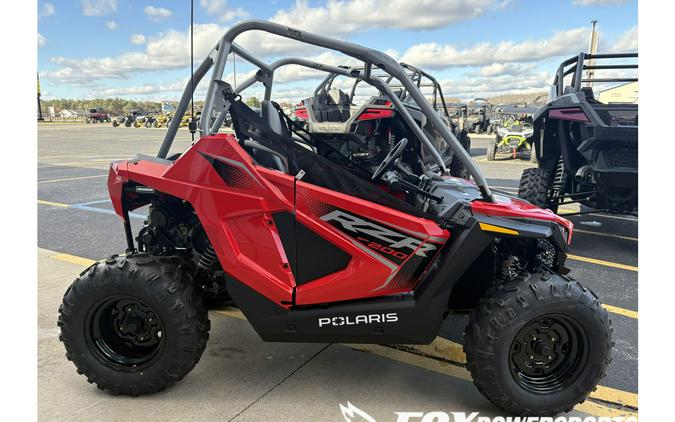 2026 Polaris RZR 200 EFI
