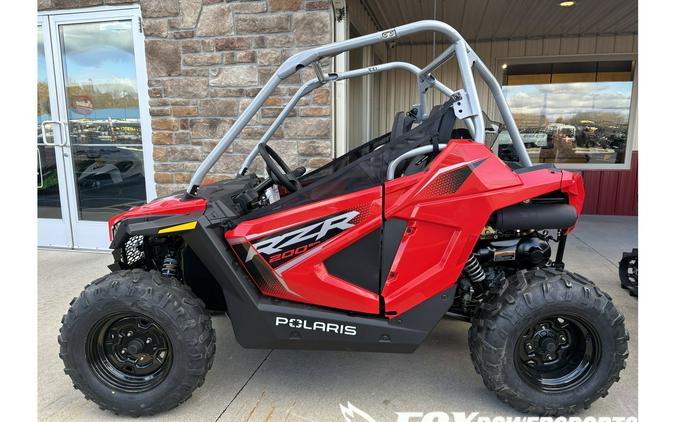 2026 Polaris RZR 200 EFI