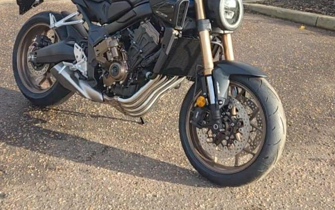 2026 Honda® CB650R E-Clutch