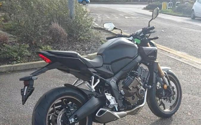 2026 Honda® CB650R E-Clutch