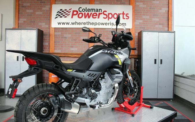 2025 Moto Guzzi Stelvio