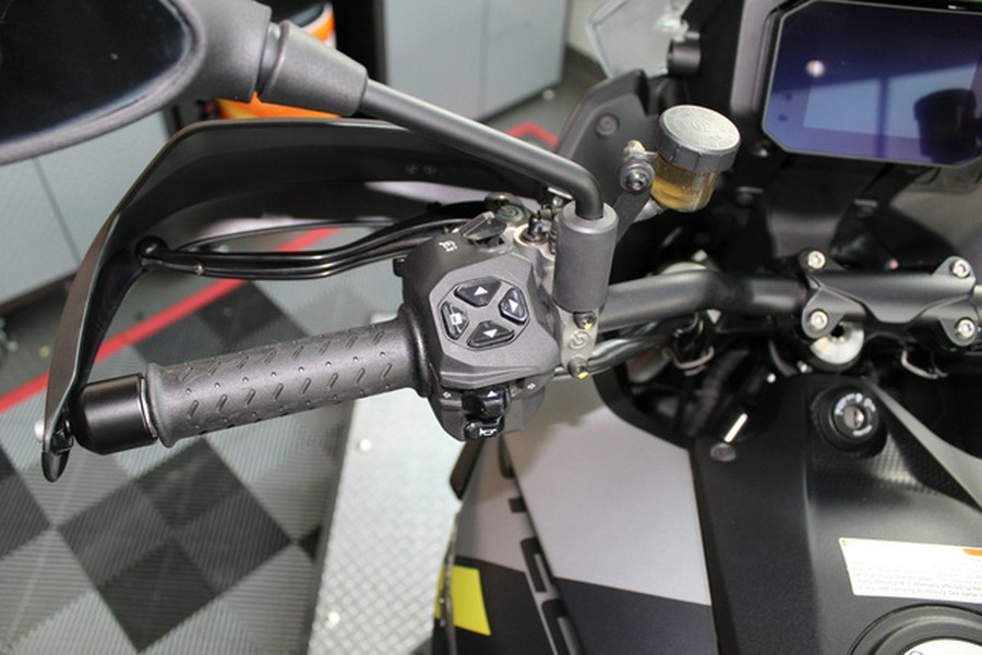 2025 Moto Guzzi Stelvio