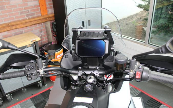 2025 Moto Guzzi Stelvio