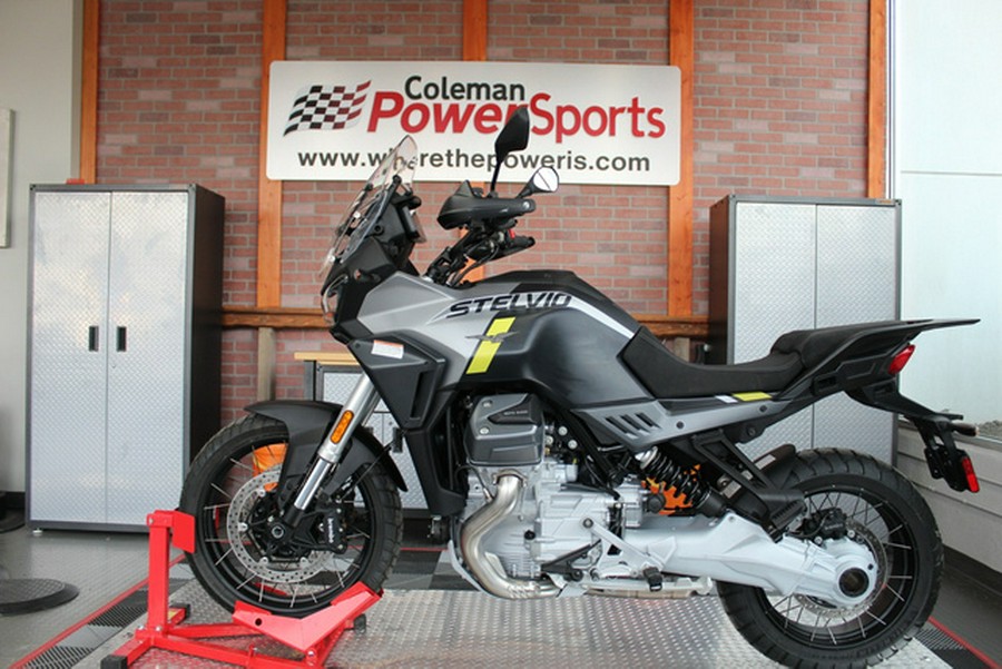 2025 Moto Guzzi Stelvio