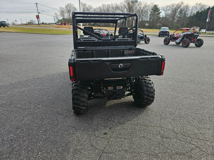 2026 Can-Am Defender MAX HD7