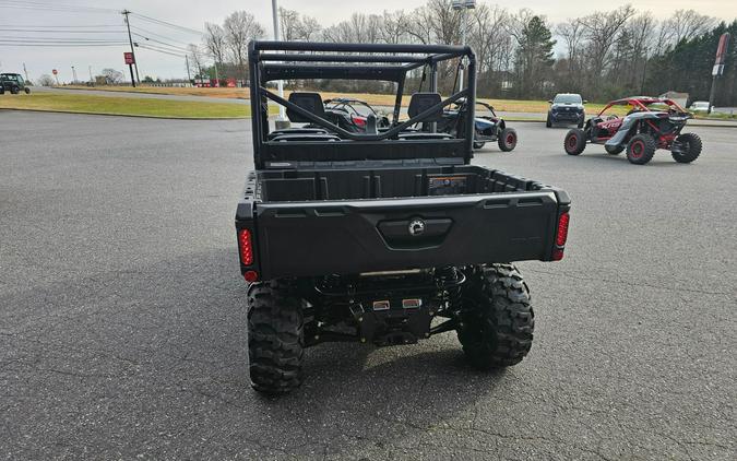 2026 Can-Am Defender MAX HD7